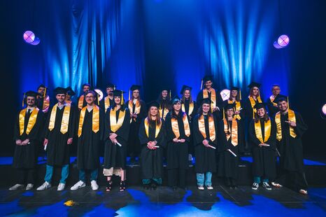 Photo de la cérémonie de remise de diplômes de l'ISH