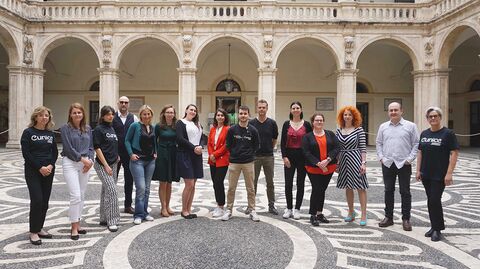 Membres du comité Peer-IR-View